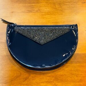 BANANA REPUBLIC NWOT CLUTCH Deep Blue Patent Leather Removable Card Cash Case 🌸